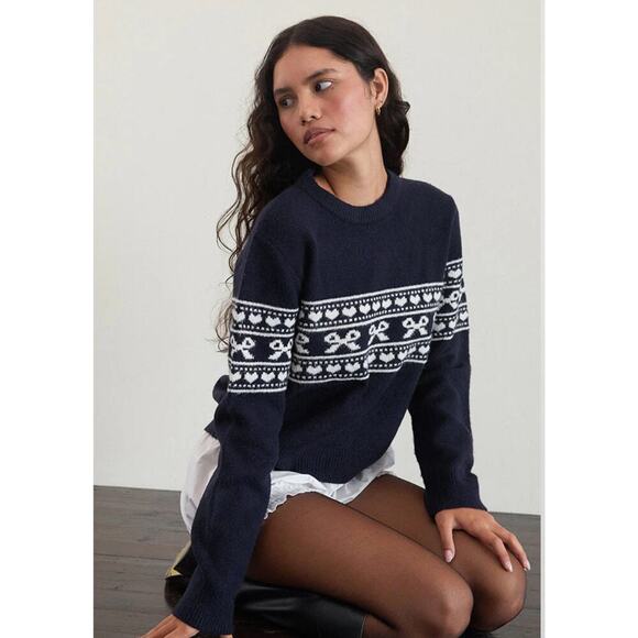 Namirta Knitted Sweater In Peacoat With Fairisle Bow - Picture 2 of 4